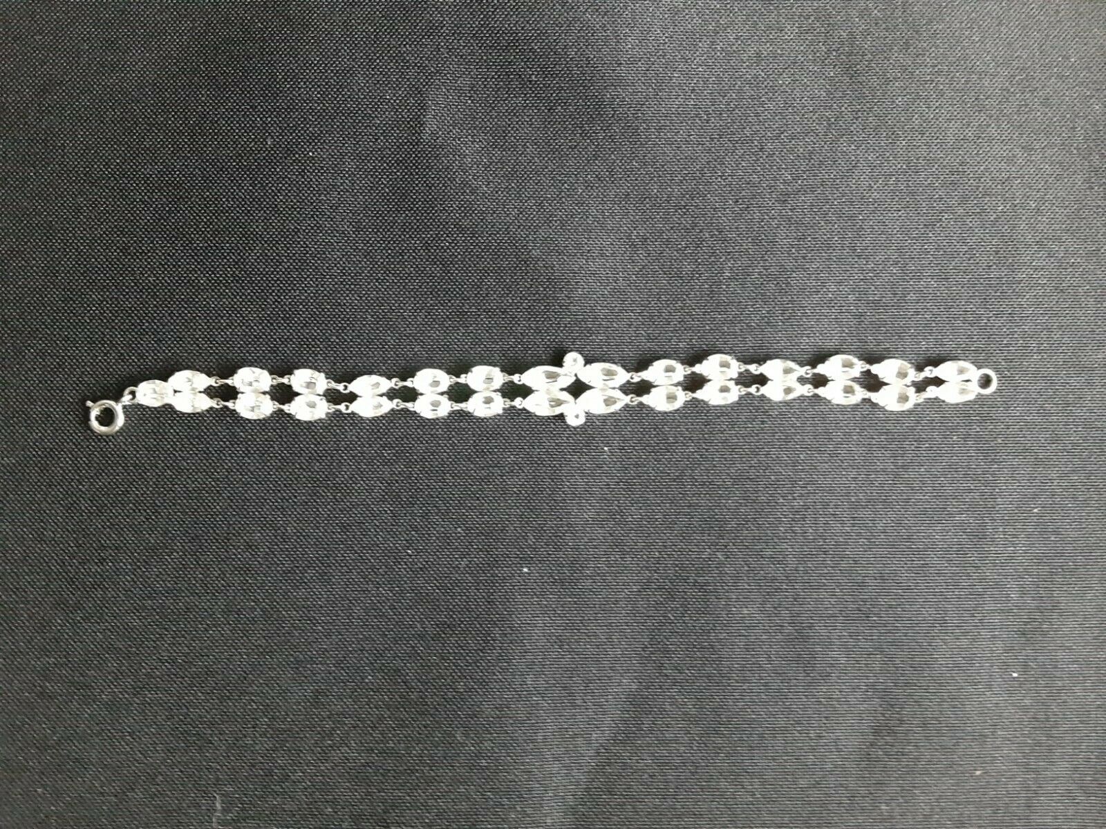 Vintage Crystal And Silver Tone Bracelet Brilliant Design And Sparkle