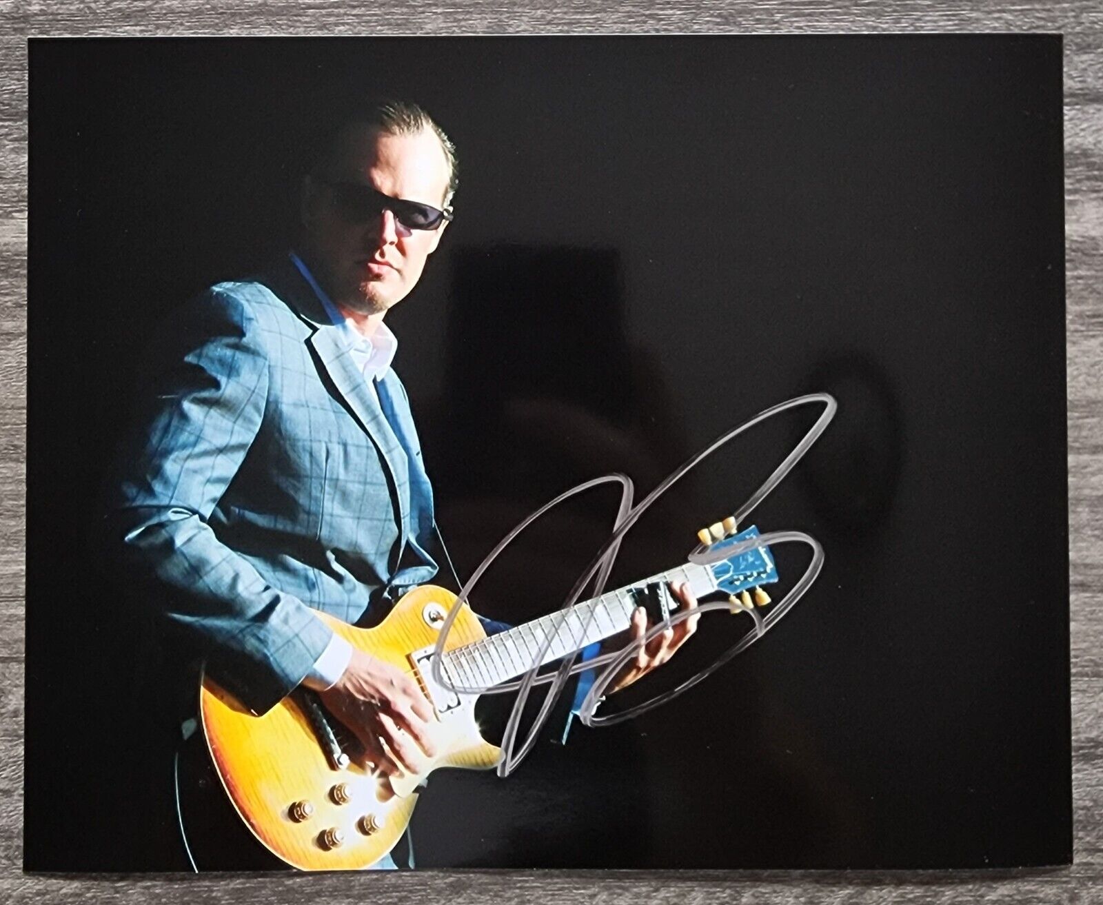 Joe Bonamassa Signed 8x10 Photo Blues Guitarist Legend Rad