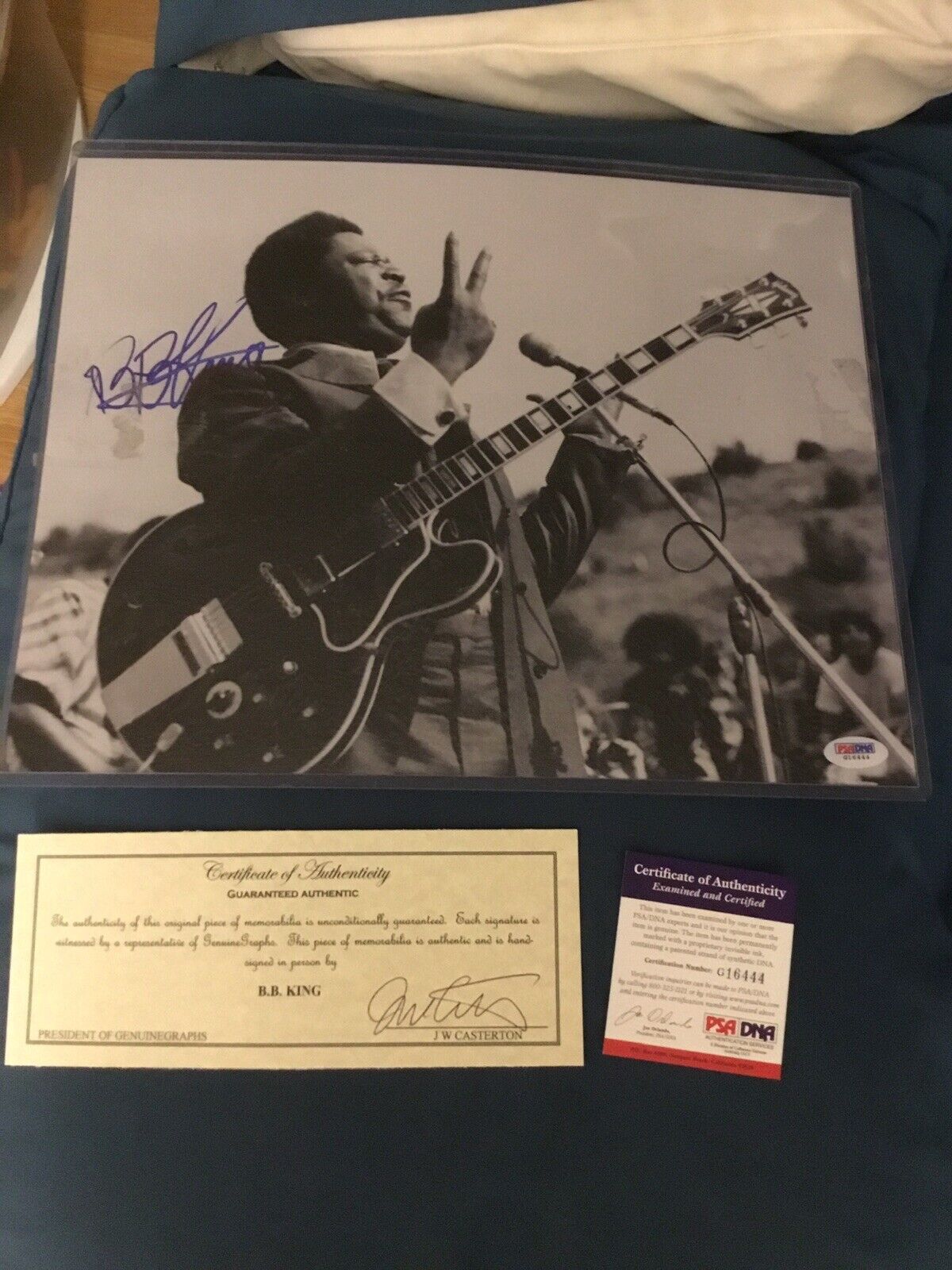 Bb King 11x14 Signed Autographed Photo Psa/dna Certified